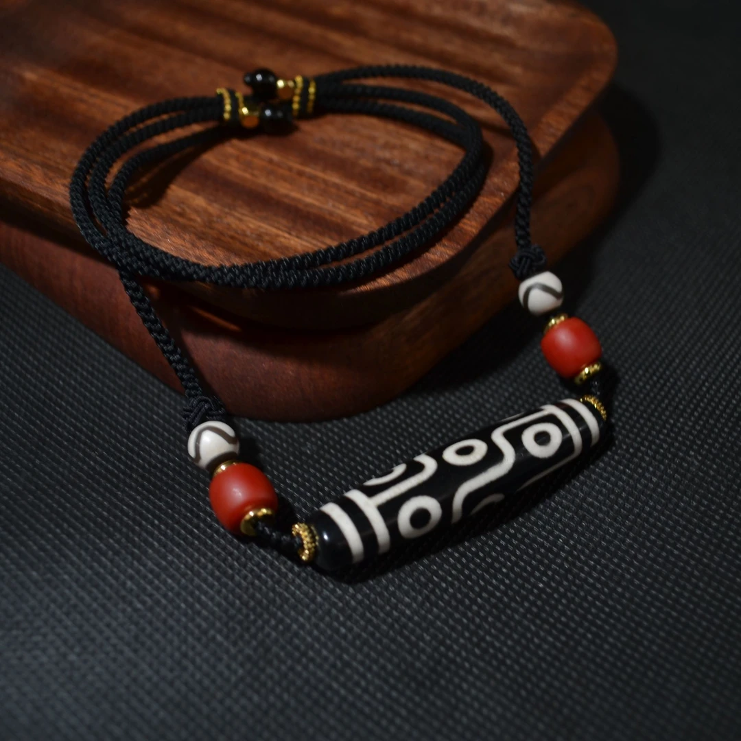 天派放漏炸！藏传全手工大尺寸黑白折线九眼玛瑙锁骨链明星同款