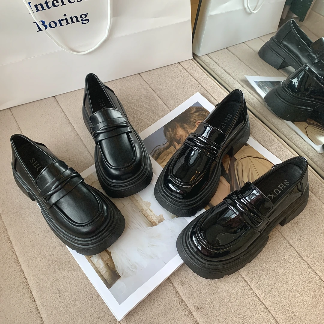 厚底粗跟英伦风小皮鞋女2024新款秋夏季一脚蹬女鞋单鞋黑色乐福鞋