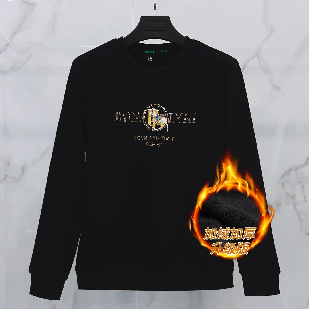 玖玖2024秋冬男士加绒加厚长袖烫钻战马潮流字母圆领打底百搭男装