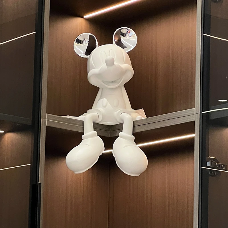 网红坐姿米奇摆件现代卡通公仔米老鼠书房电视柜餐边柜酒柜装饰品