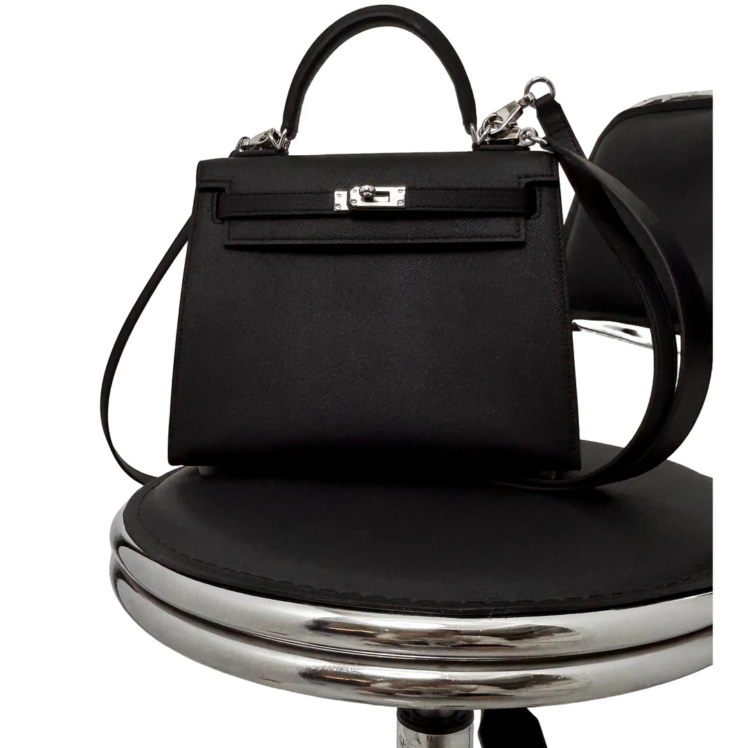 南油小众设计师新品银扣手提斜挎包25