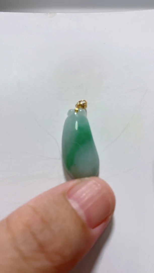 【闪购商品】翡翠颈饰18K金镶嵌082500001