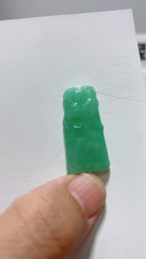 【闪购商品】翡翠颈饰未镶嵌082700001