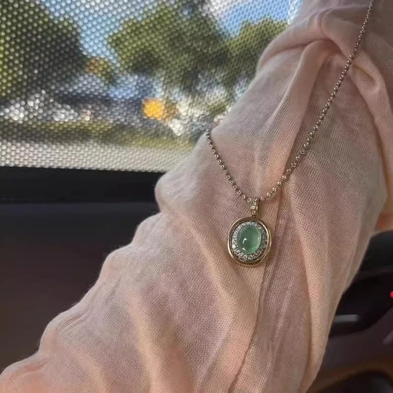 铜合金项链 女王小众椭圆形项链女款锁骨链精致坠链经典简约百搭