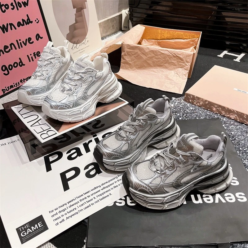 秋季轻便透气厚底增高老爹鞋女2024新款鞋子爆款休闲运动潮鞋银色