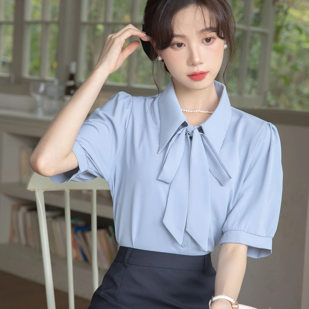 蓝色短袖飘带蝴蝶结衬衫女夏季职业气质正装面试缎面衬衣中袖薄款