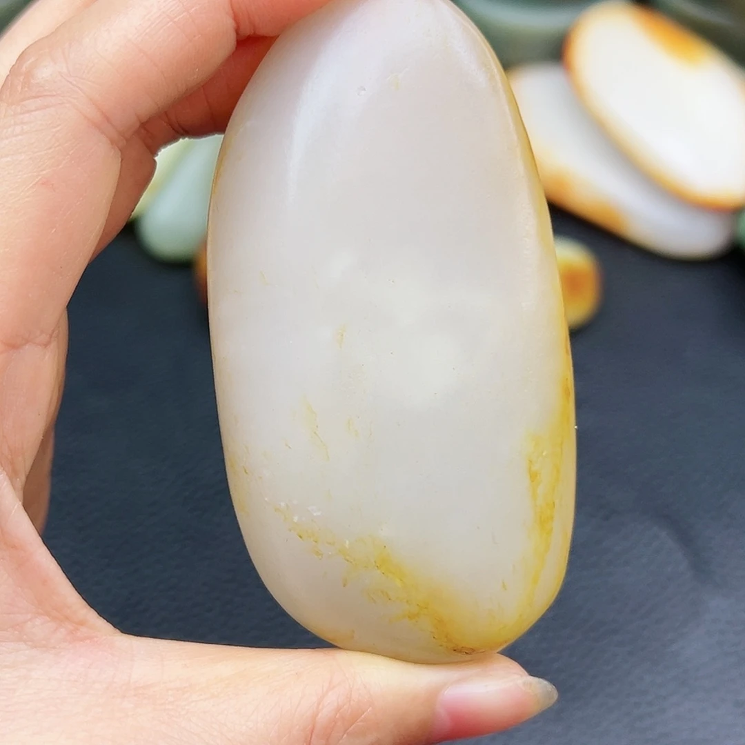 和田玉珠宝半成品未镶嵌