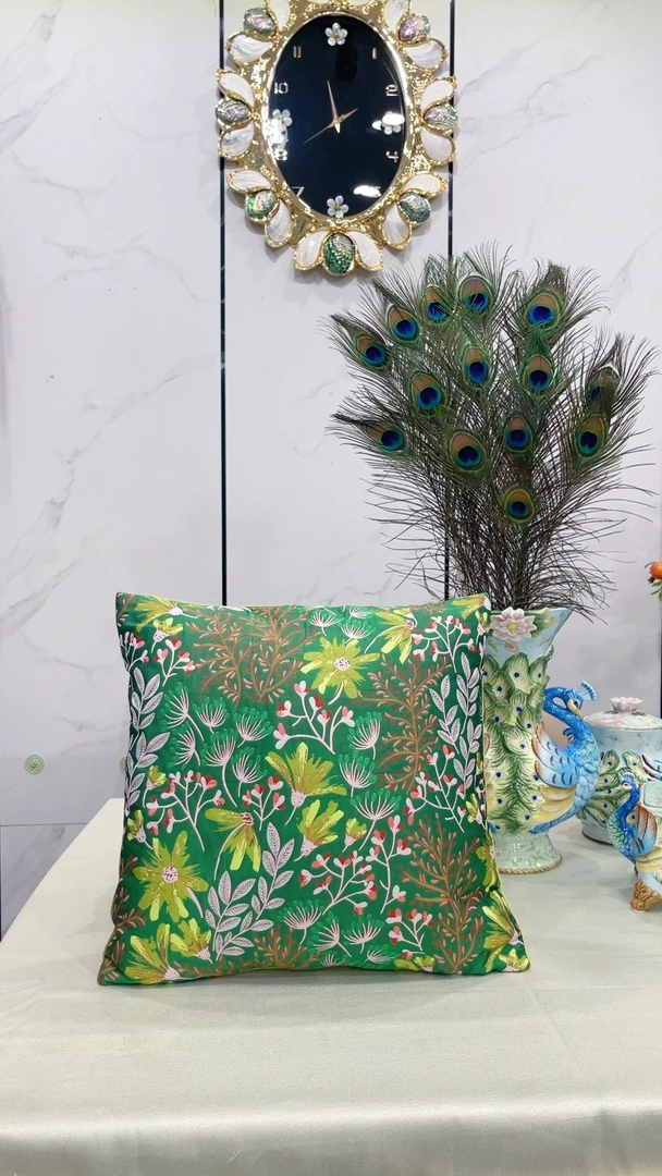 绿色格桑花抱枕靠垫