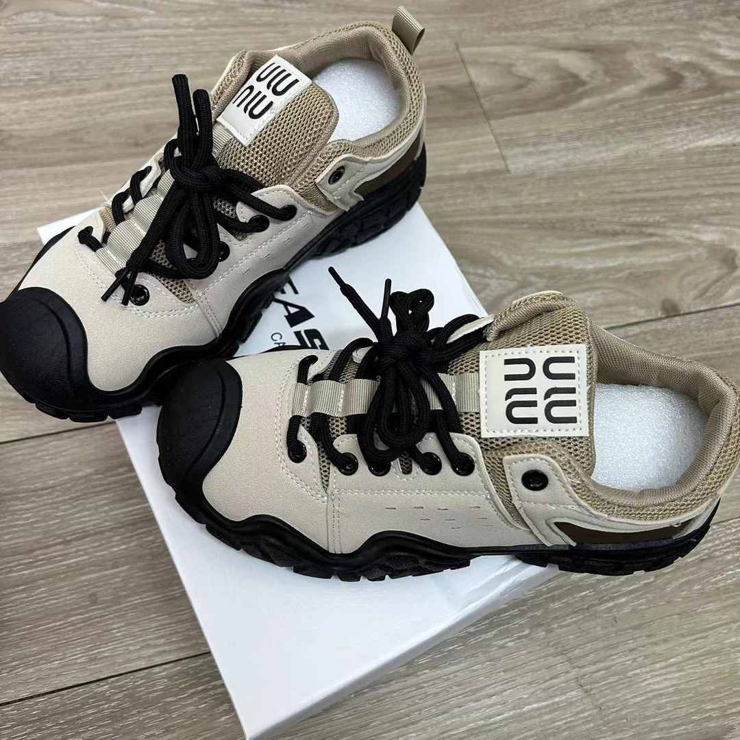 日常通勤复古百搭运动休闲鞋女