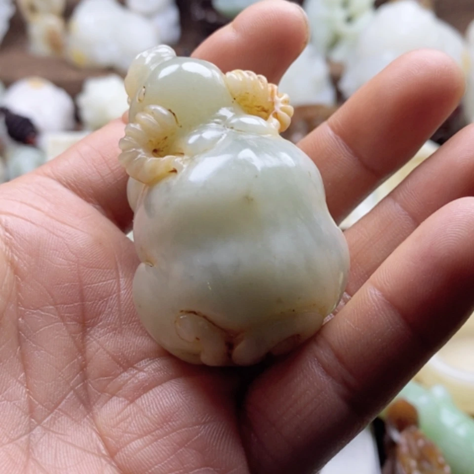 【闪购商品】和田玉（糖玉）挂件未镶嵌简****）