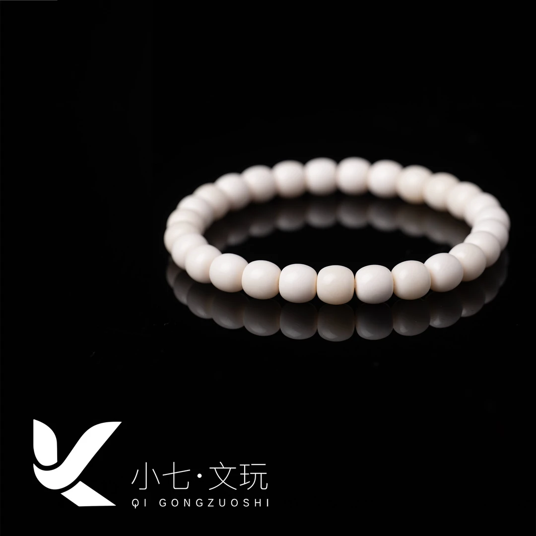 【小七·出品】 K3级 微棕驼骨 白料手串 顺纹驼骨