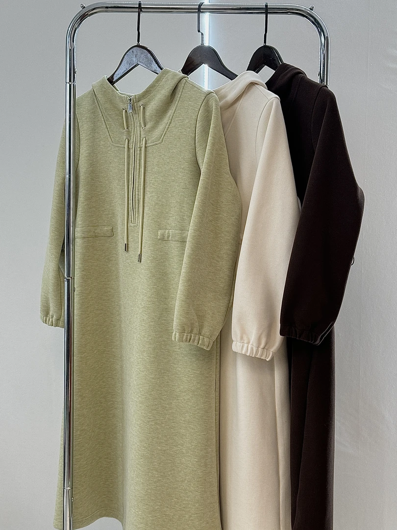 【小暖包】仿羊绒微胖收腰立领秋冬420g加厚连帽卫衣裙Y166张