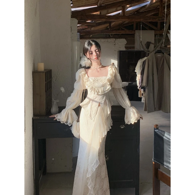 [WALKINDARK]弥花集·重工宫廷感花边钩花上衣