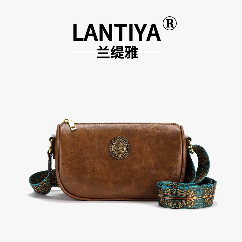 【粉丝福利】经典休闲简约时尚女士腋下小众设计单肩斜跨包5006