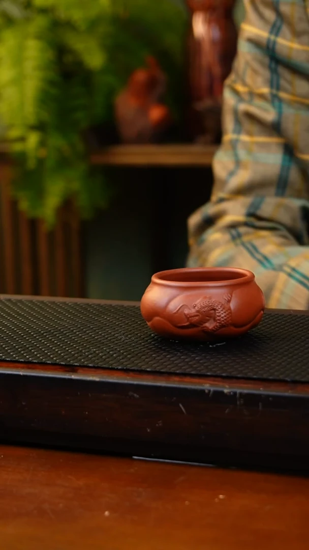 【闪购商品】紫砂鱼化龙主人杯