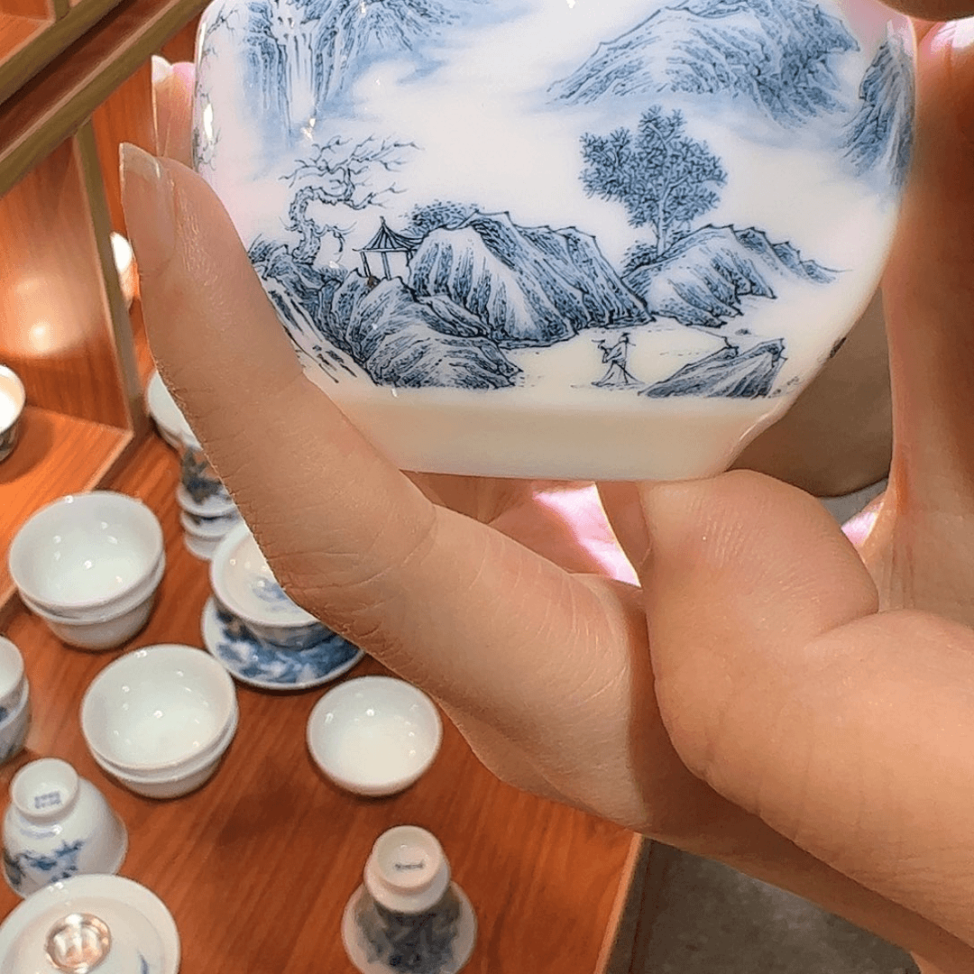 杯泡泡带你们看蓝绿彩