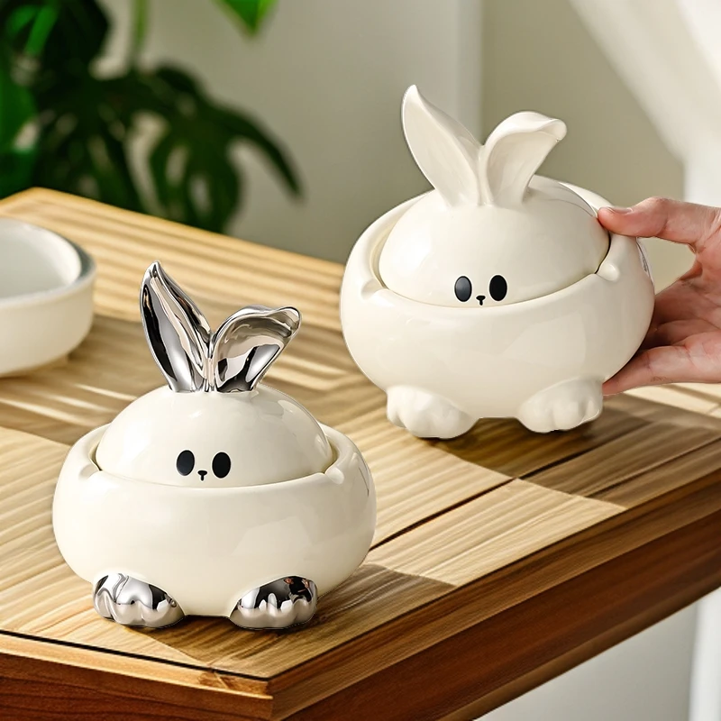 欢乐兔子轻奢简约高档陶瓷烟灰缸带盖防飞办公室家用客厅送礼烟飞