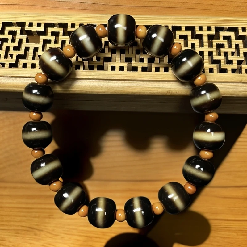 一线药师玛瑙手串(对孔10+直径11)