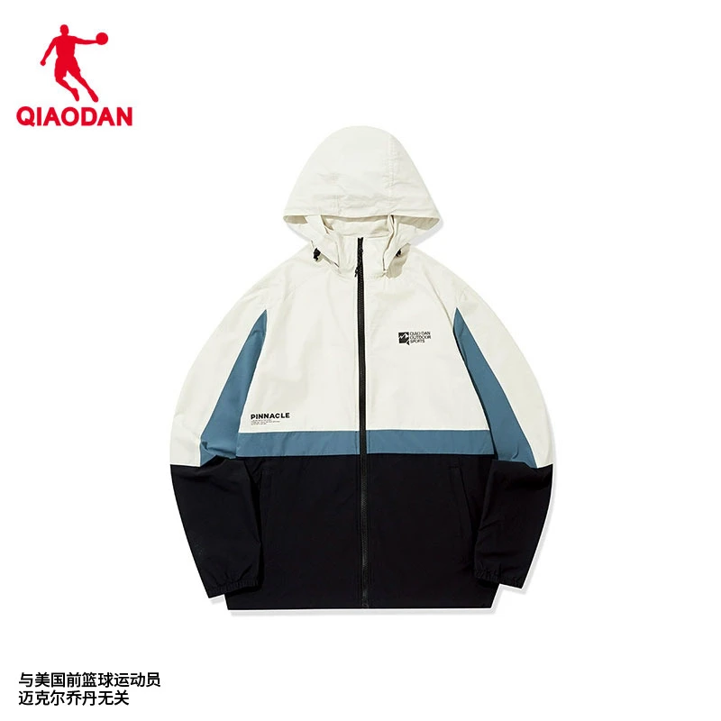 中国乔丹运动风衣男运动冬季新款连帽防风收口男性外套撞色上衣