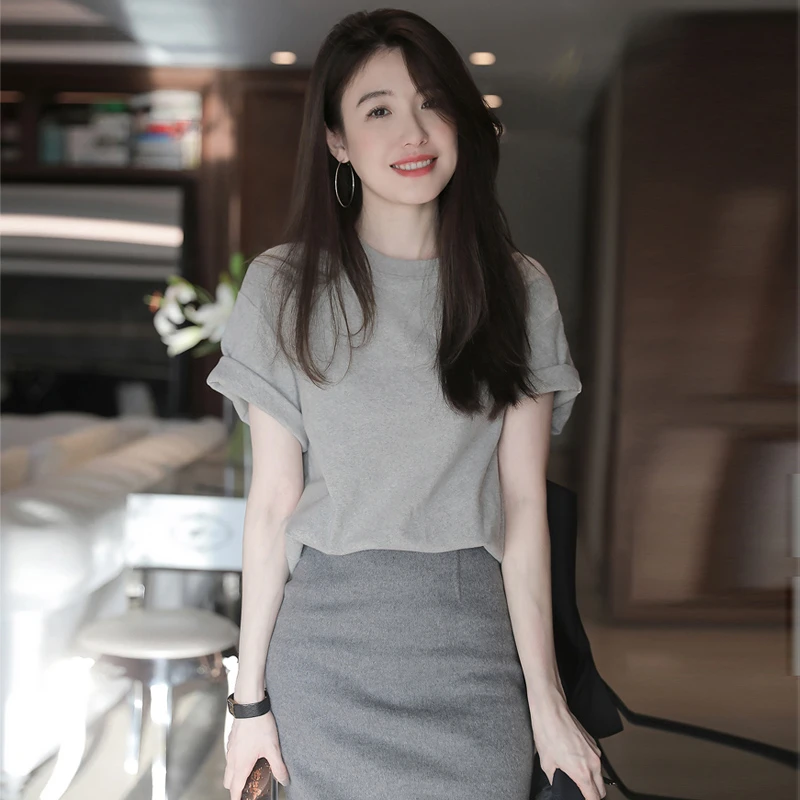 高档女士时尚短袖t恤2025夏季新款女装气质打底洋气小衫内搭上衣