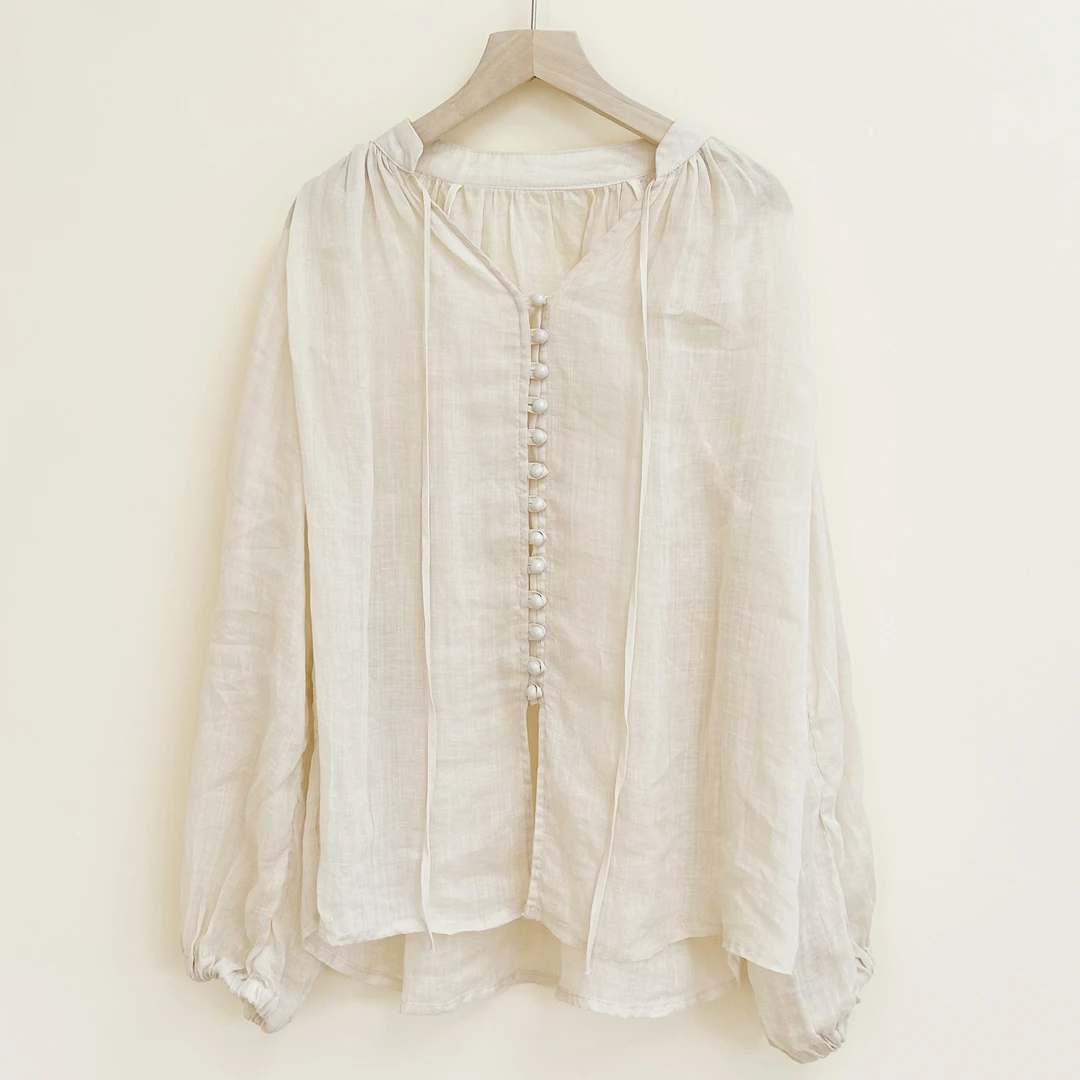 筱然苎麻文艺宽松仙气微透V领飘带包扣装饰设计感花苞袖衬衫上衣