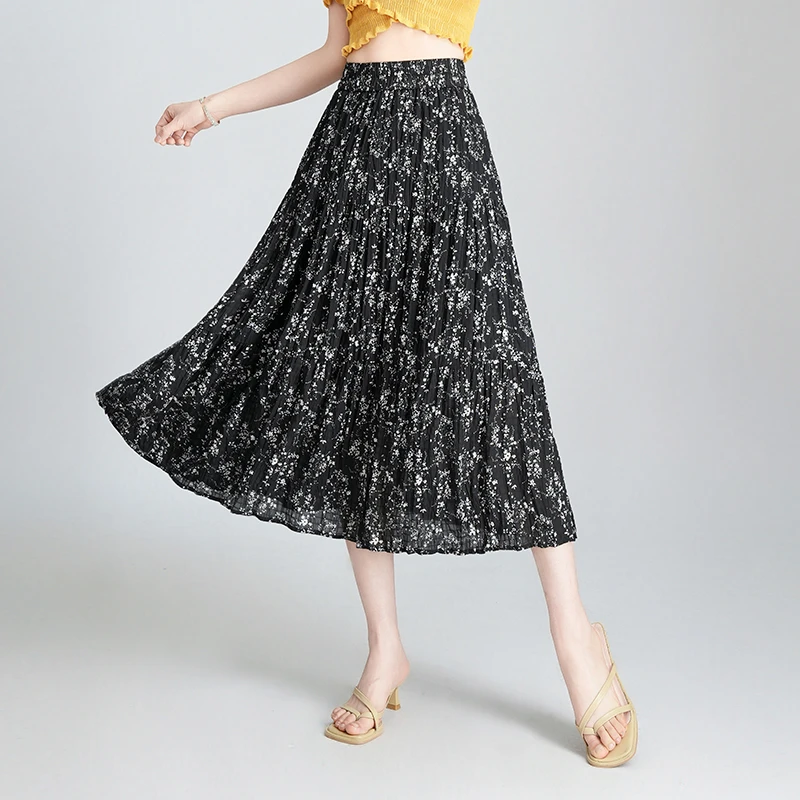 飘逸大摆碎花长裙半身裙女夏季2024年新款复古百搭显瘦高腰a字裙