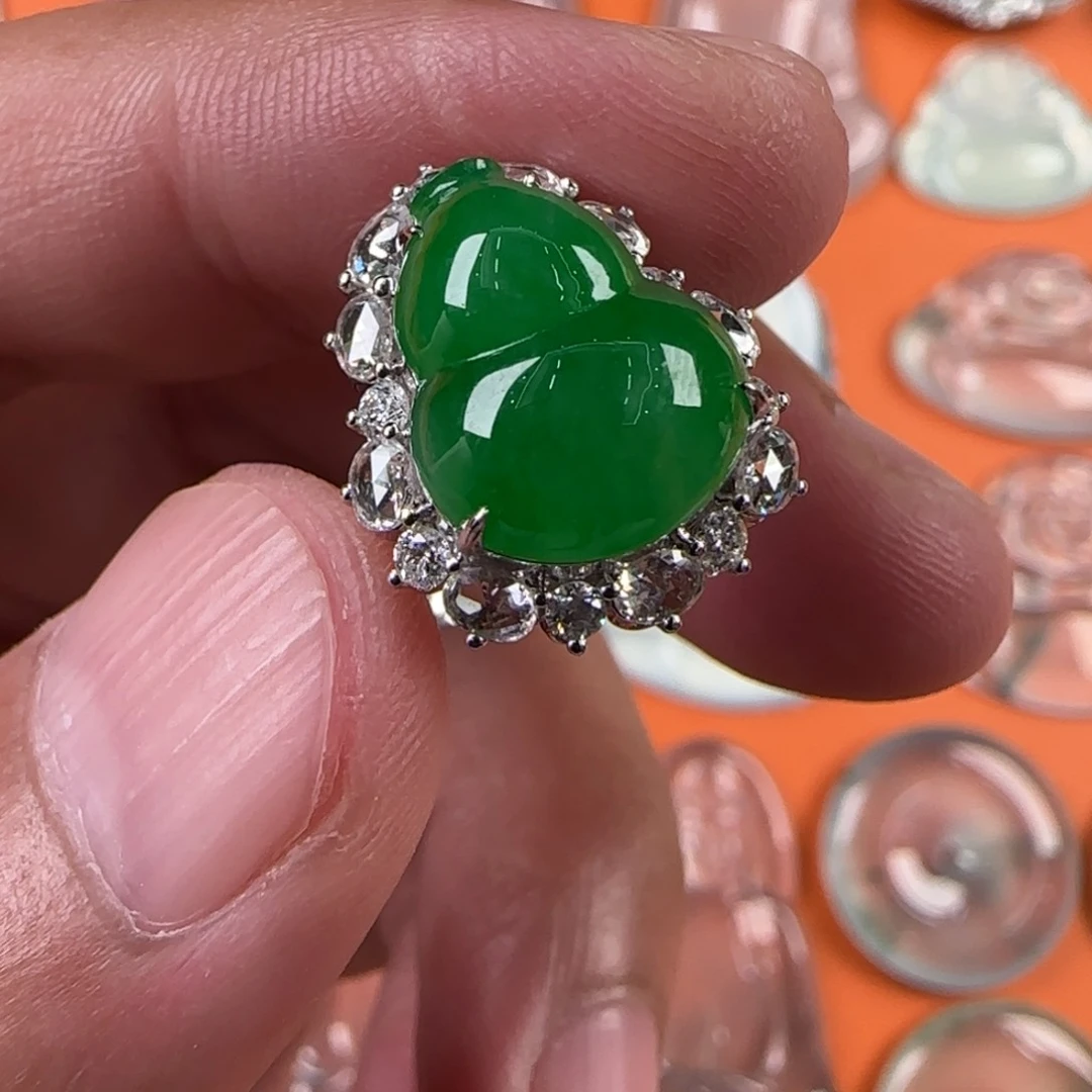 定制翡翠未镶嵌天然