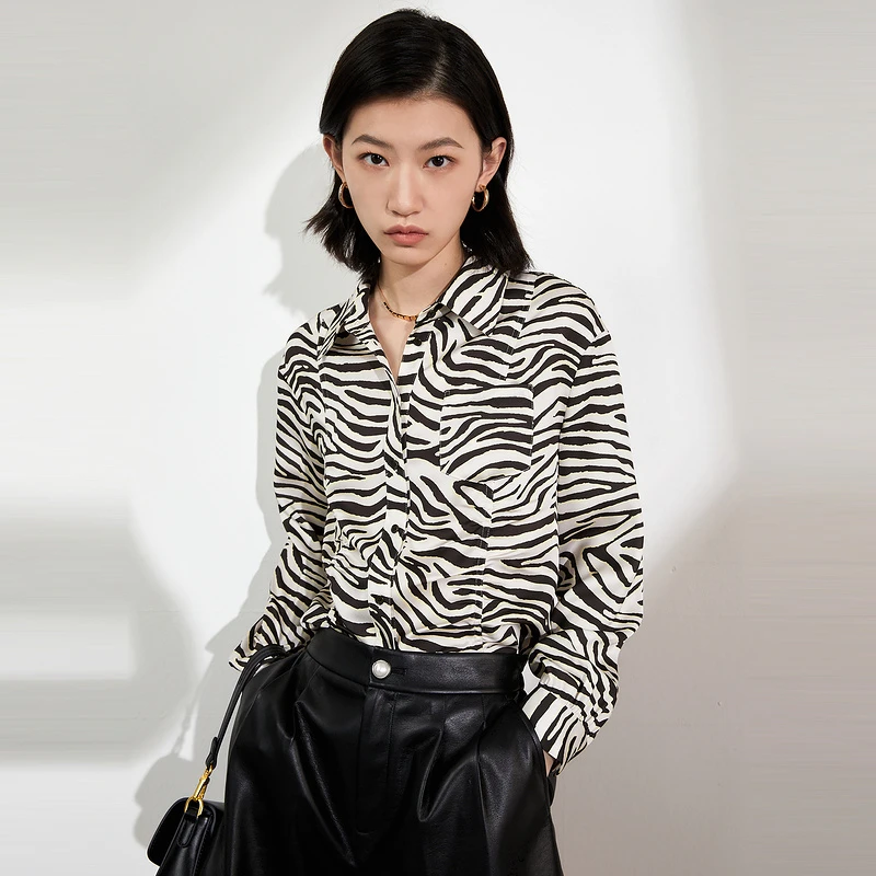仿佛条纹衬衫女小众设计感显瘦内搭个性休闲时尚春季FE00401