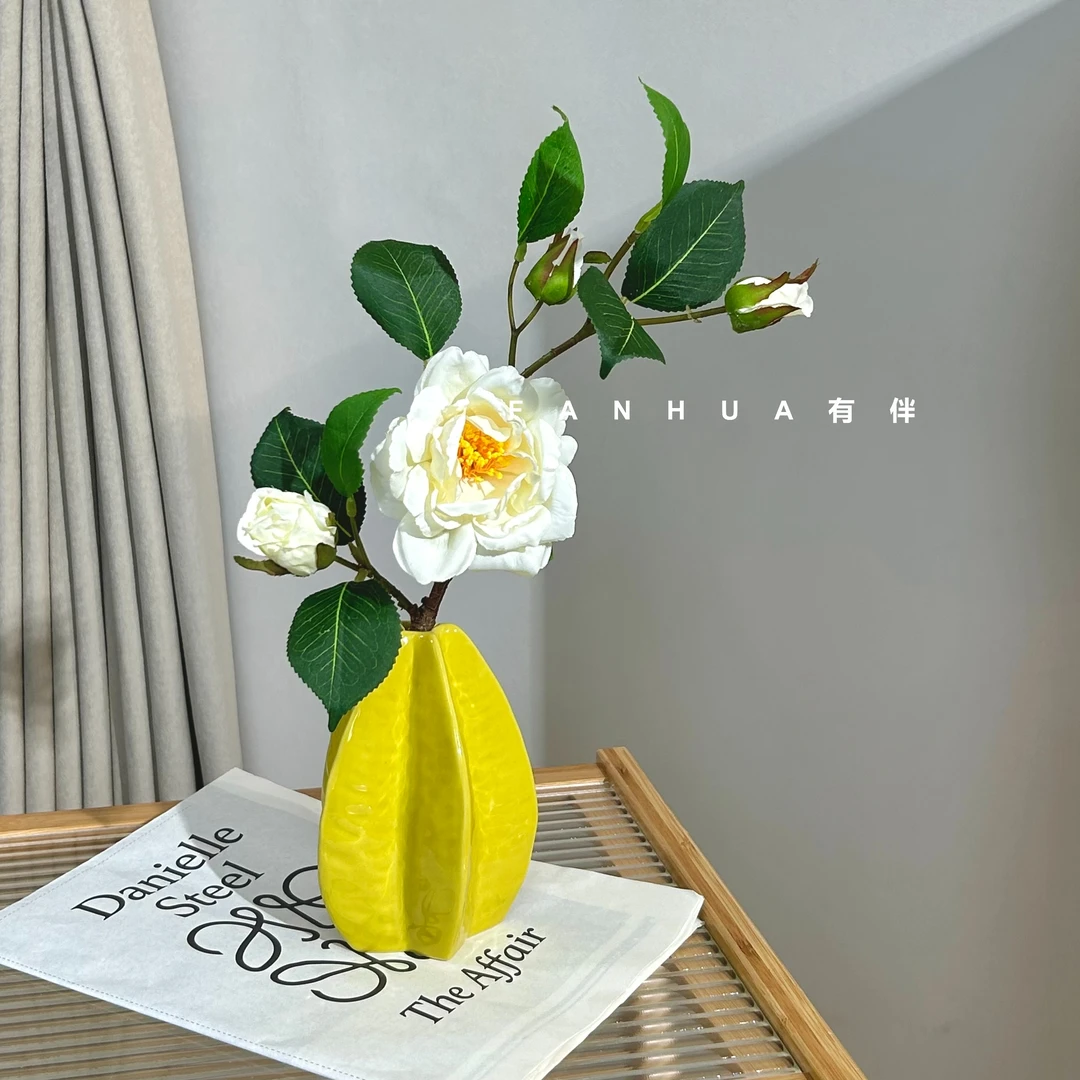 山茶花仿真花创意杨桃陶瓷花瓶客厅桌面梳妆台茶几摆件潮装饰品