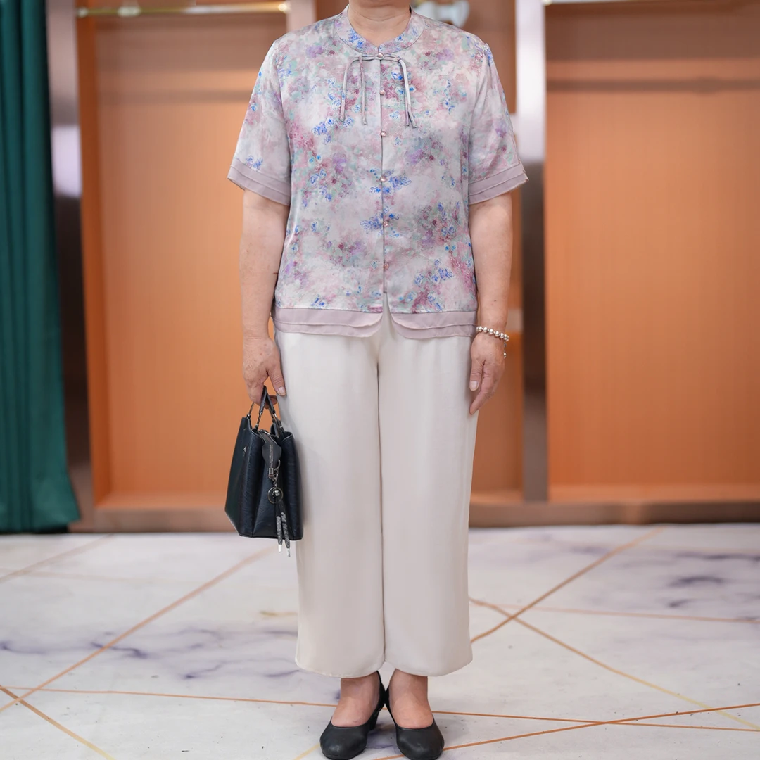 洋气妈妈装国风立领套装女宽松2024夏款中老年缎面提花开衫两件套
