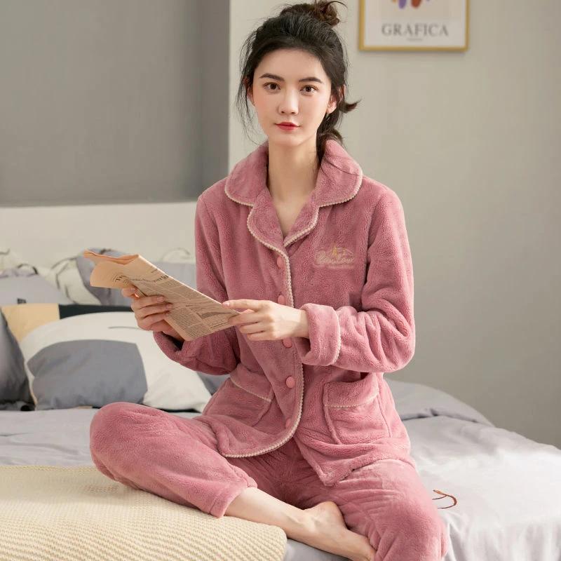 睡衣女冬季加厚加绒珊瑚绒秋冬保暖法兰绒女式冬天大码家居服套装