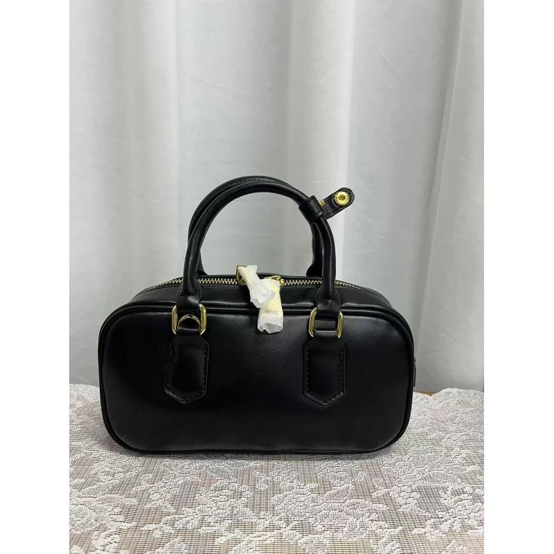 DL047YAY时尚高级感2024新款潮单肩百搭女士包包8002#黑色