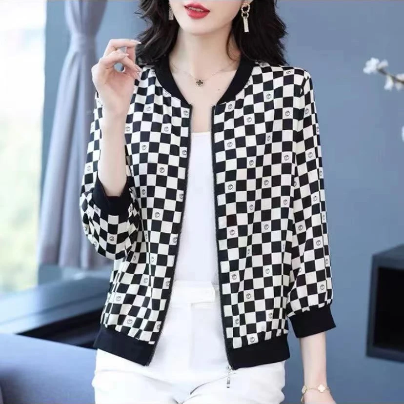 【棋盘格】新款气质百搭洋气长袖外套上衣时尚减龄妈妈棒球服8977