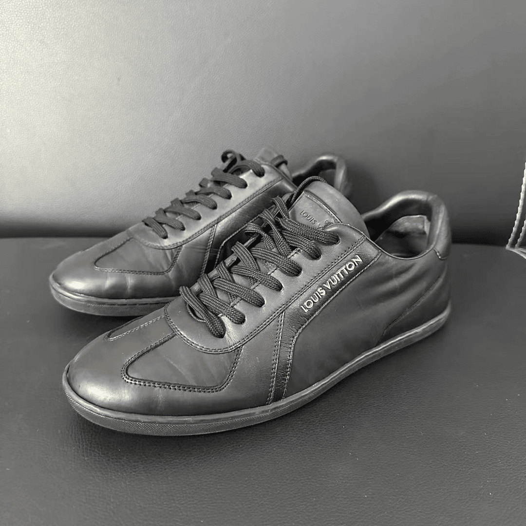 【147特惠】LV路易威登经典纯黑色板鞋男款时尚百搭40欧正品保证