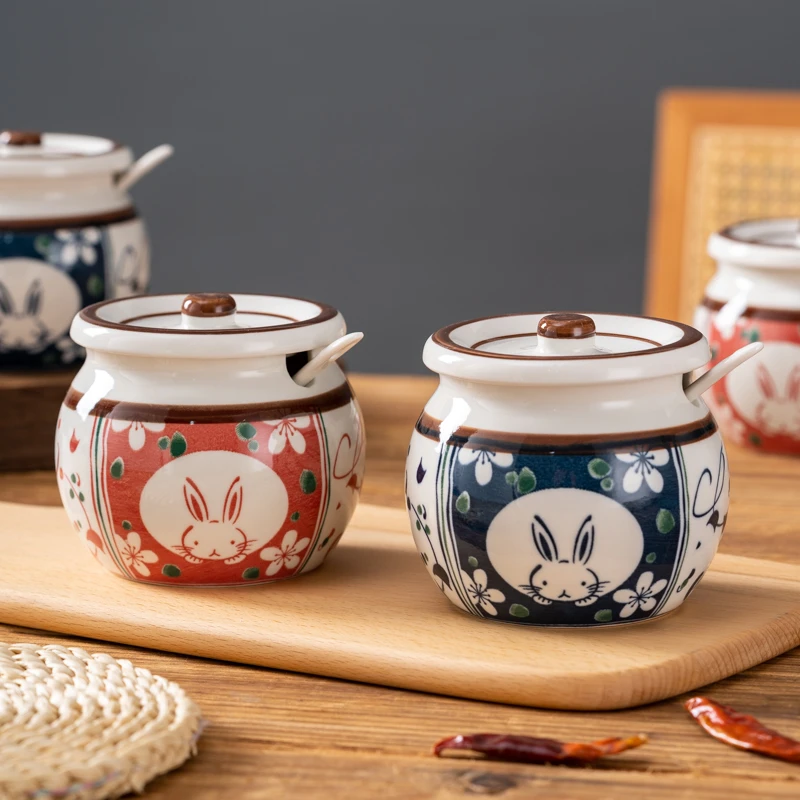 陶瓷收纳罐家用耐高温盐罐糖罐辣椒罐调料罐佐料带盖勺油泼辣子罐