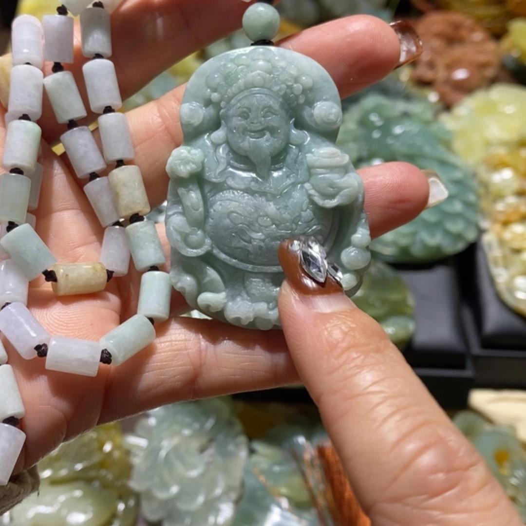 【闪购商品】蛇纹石玉颈饰合金
