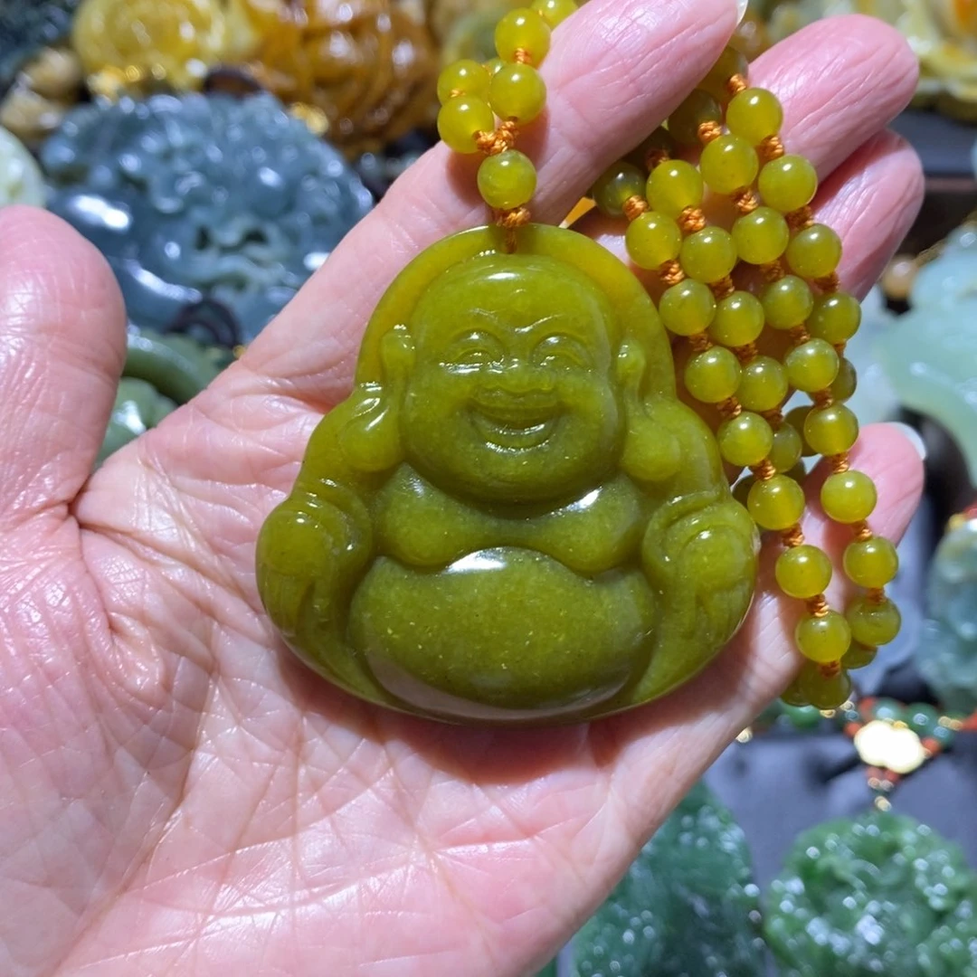 蛇纹石玉颈饰未镶嵌