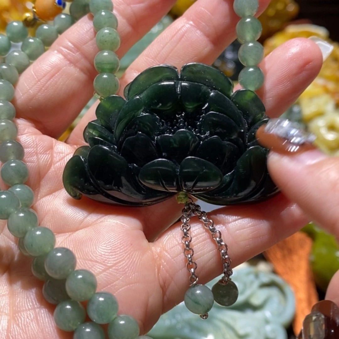 【闪购商品】蛇纹石玉颈饰合金