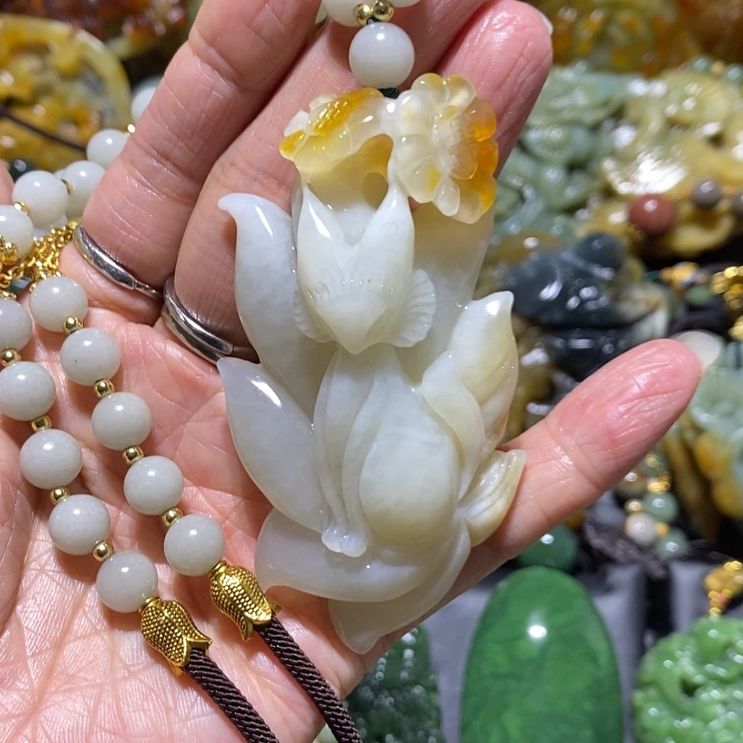 【闪购商品】蛇纹石玉颈饰未镶嵌