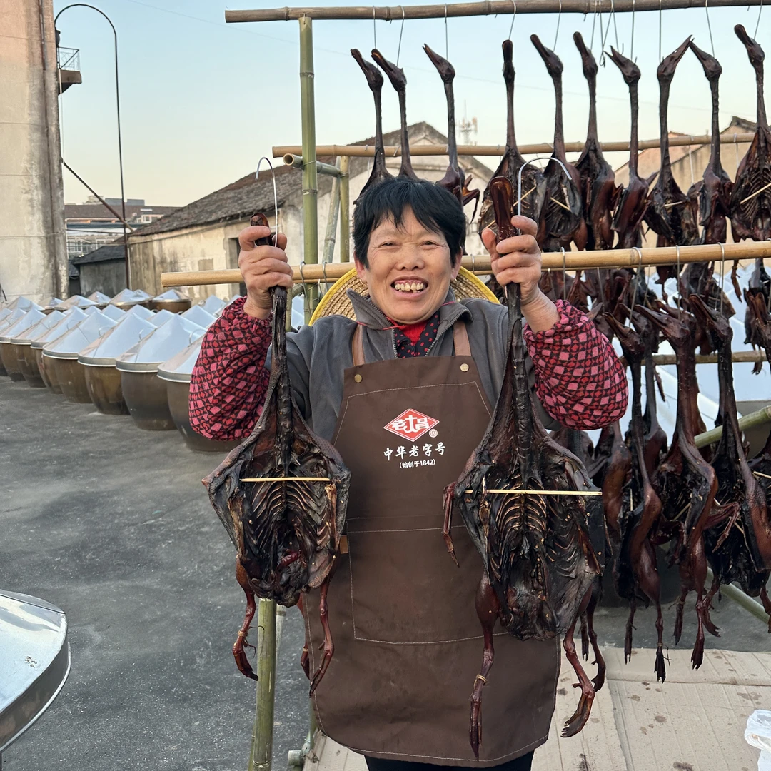 （小朱直播）萧山手工传统风干散养老鸭约600-800克/只（送酱油1瓶）