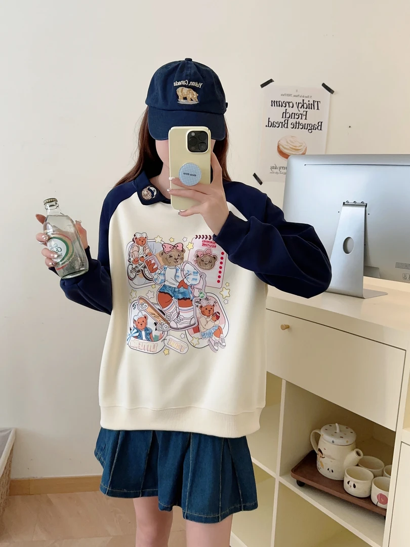 2024秋季新款小熊部落  融合刺绣 撞色女 卫衣 8818