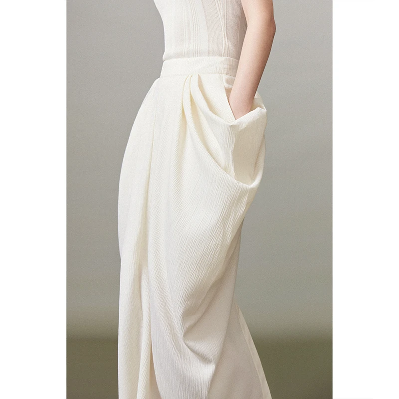 MURMUR  （qc）设计师品牌 茧形结构后开叉半身裙