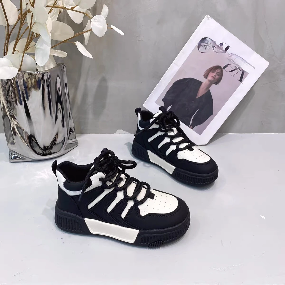 冬季新款真皮厚底高帮女2023黑白搭休闲运动时尚百搭平底ins鞋