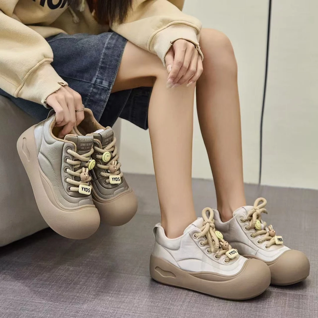 时尚厚底轻便面包软底女鞋小众百搭休闲防滑