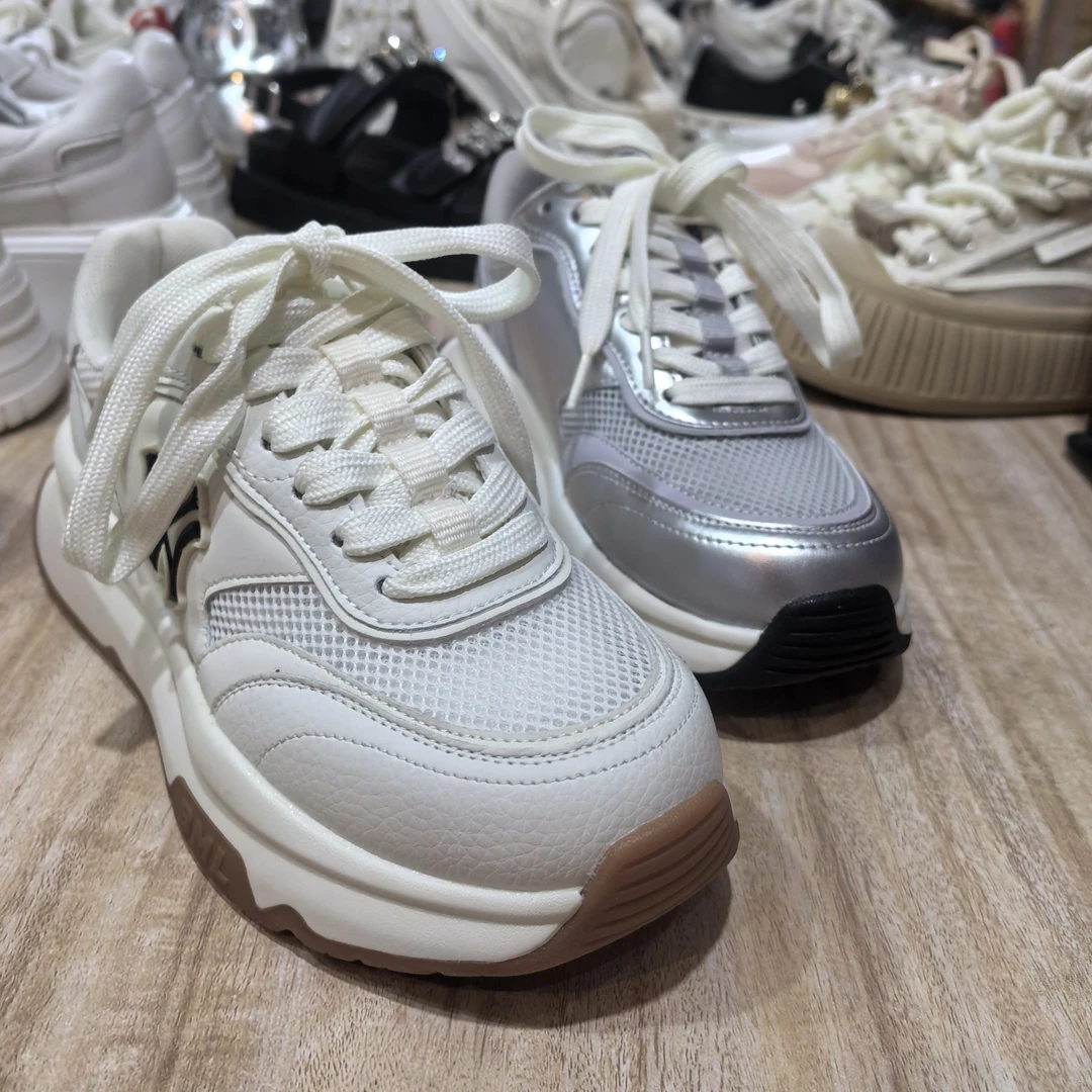 夏季新款真皮配网女休闲运动小白鞋韩版透气百搭网面老爹鞋系带