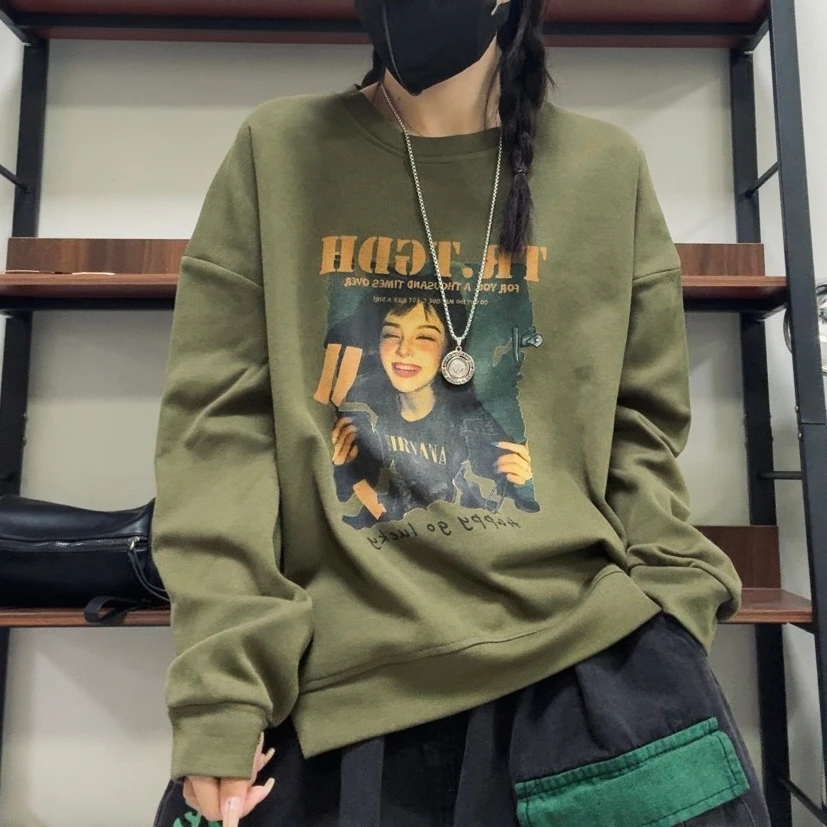 8028新款宽松休闲百搭女孩卫衣
