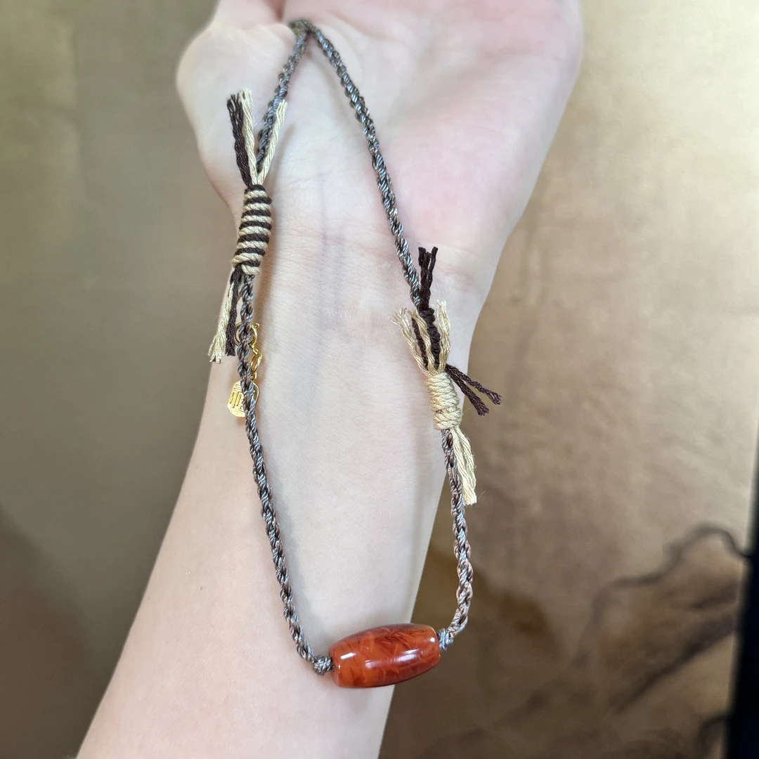 木欣欣 南红火焰纹桶珠手编绳脖挂项链安哥拉红手工绳原创新中式