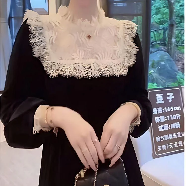 秋季新款蕾丝拼接丝绒衣服时尚收腰显瘦法式赫本风
