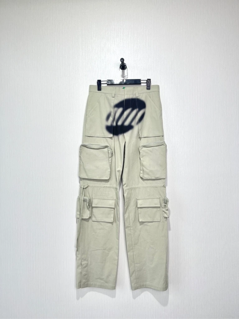 Welldone 卡其色logo涂鸦工装裤 L码/闲置成色无吊牌/毒价9k