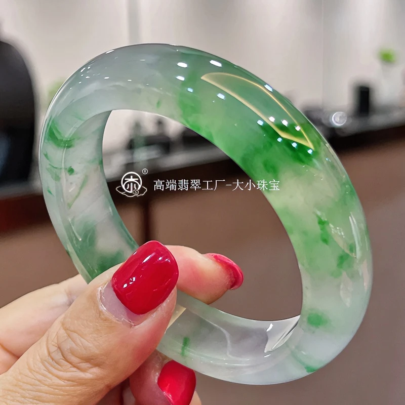 大小珠宝冰种飘绿花天然翡翠手镯正圈54圈送礼起胶感飘花翡翠玉镯